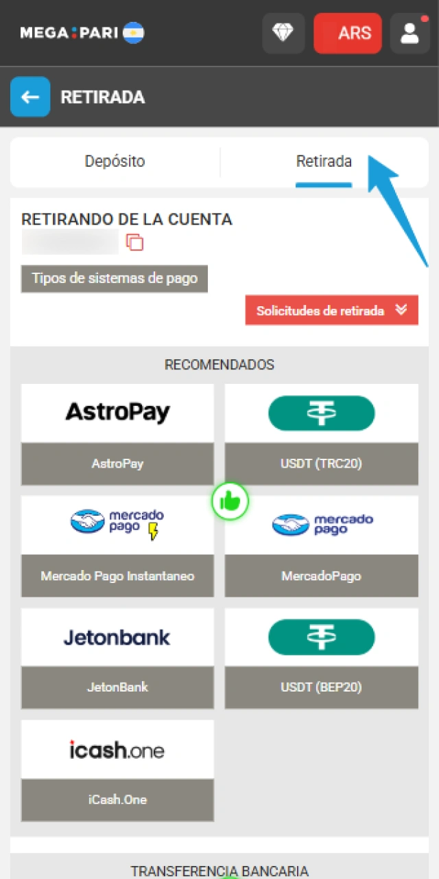 Accedé al menú para solicitar un Retiro en MegaPari App.